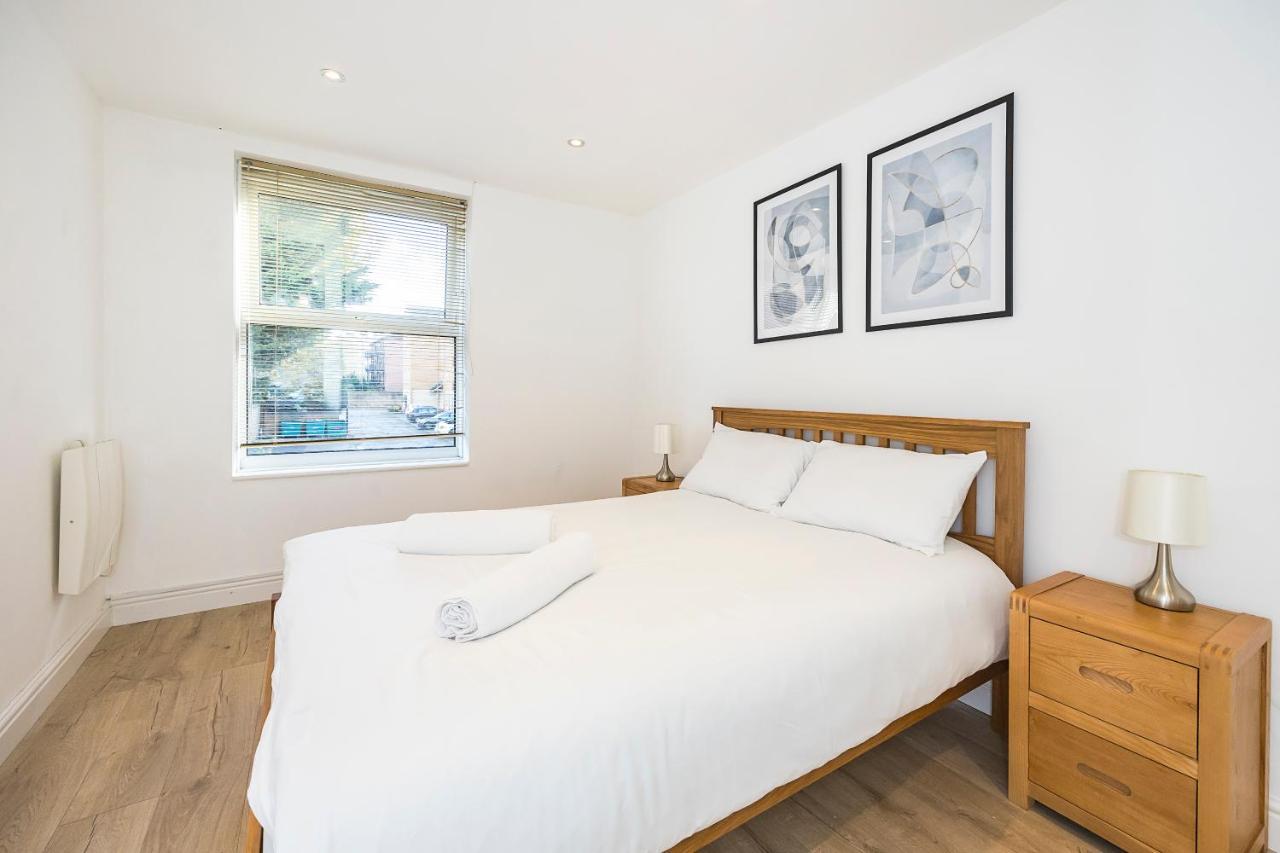 Affordable 1 Bed In Southwark Apartment Лондон Екстериор снимка